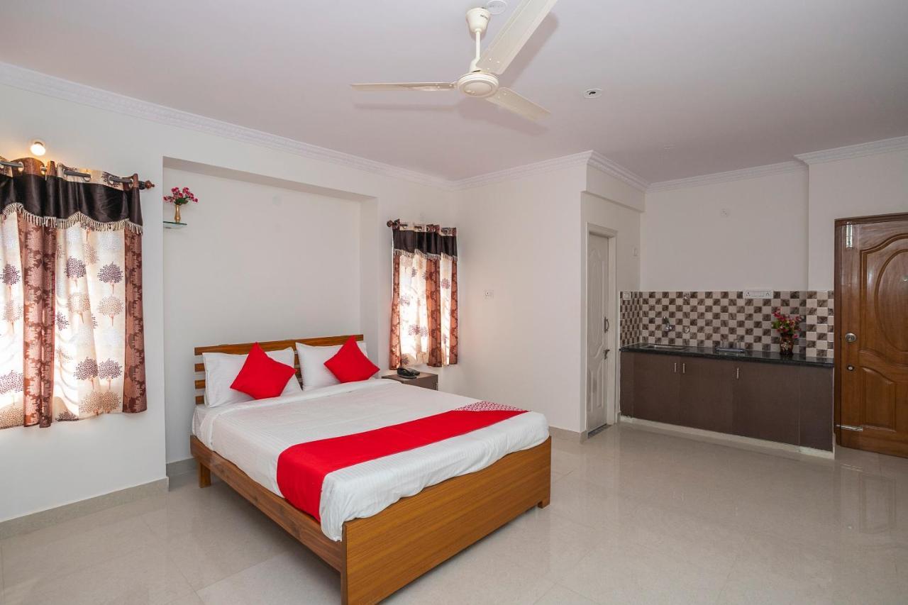 Oyo 27839 Manyata Residency Hotel Bangalore Exterior foto
